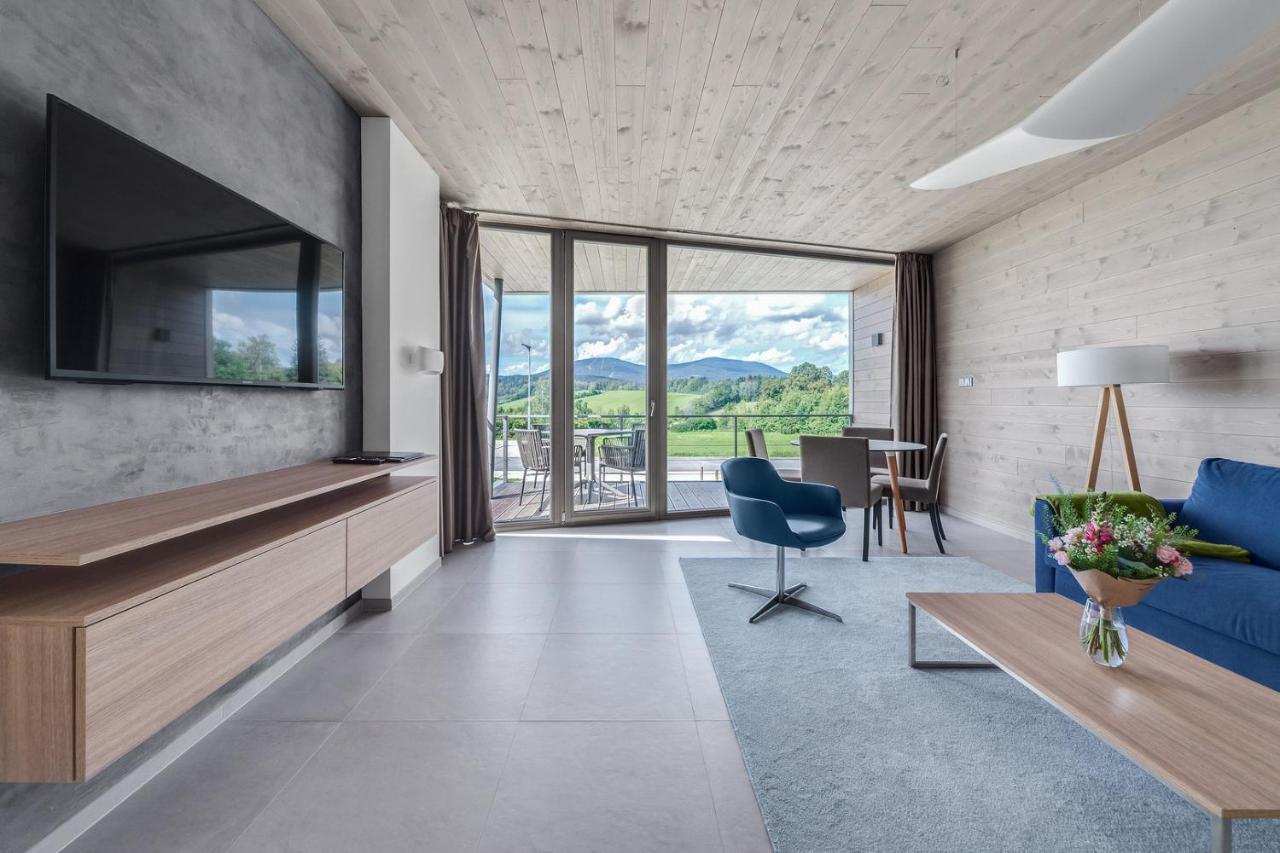 Apartmany Hradecek Mladé Buky Extérieur photo
