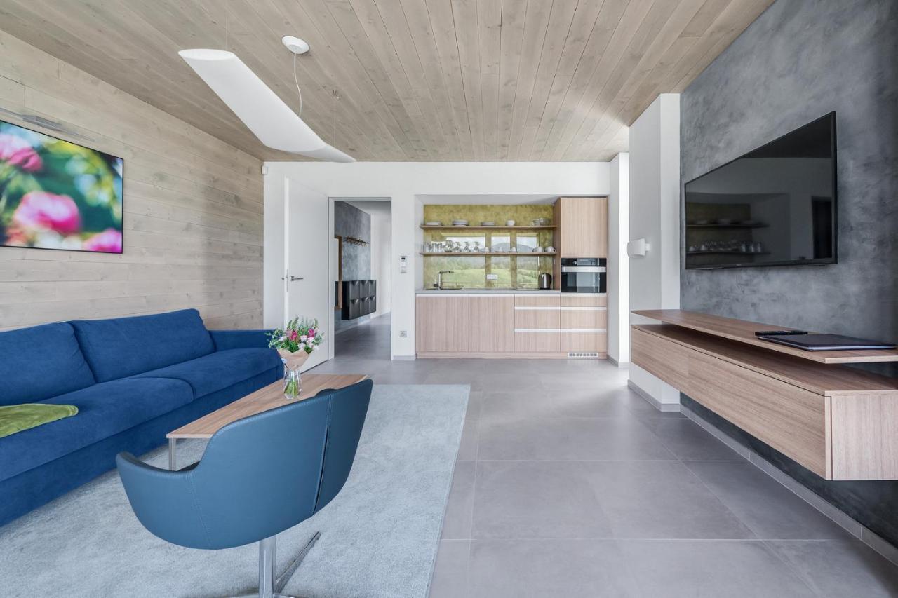Apartmany Hradecek Mladé Buky Extérieur photo